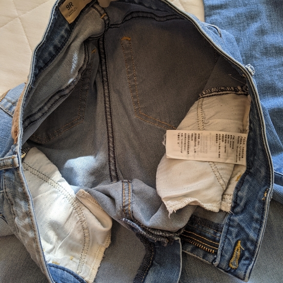 Hollister  Jeans - Picture 8 of 11